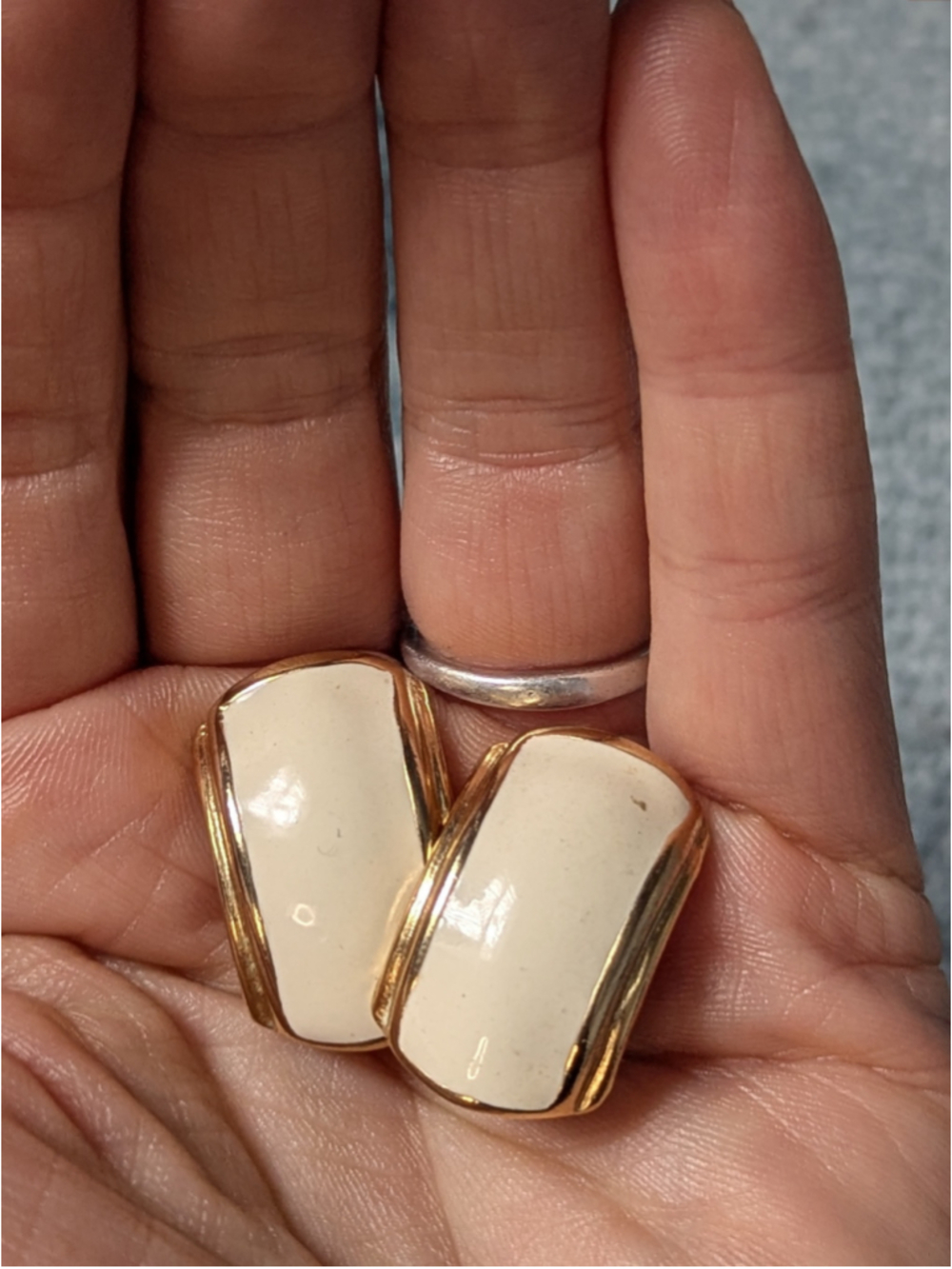 🦋 2/$30 or 3/$40 - Vintage Costume Jewelry 70s/80s